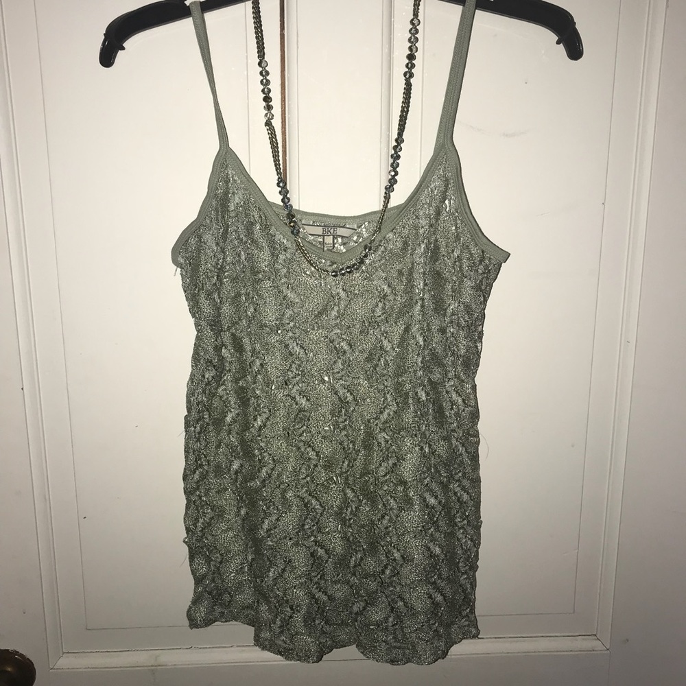 The Buckle fancy tank